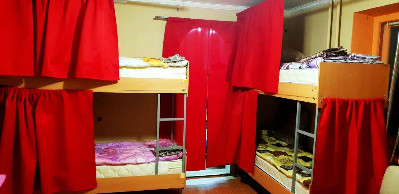 Hostel 777 Киев Экстерьер фото